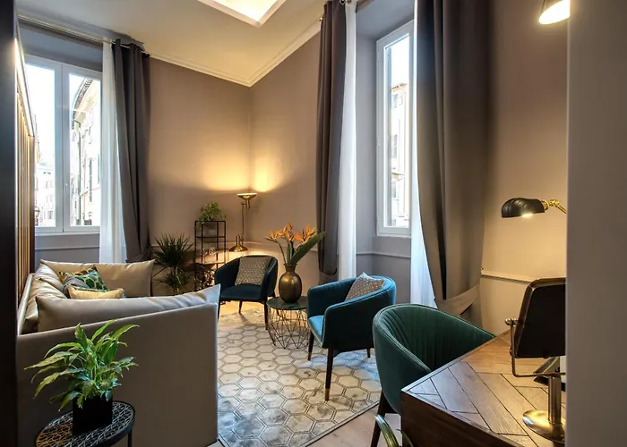 Otel Tree Charme Parliament Boutique