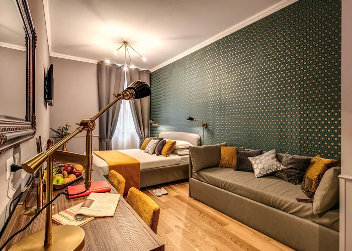 Tree Charme Parliament Boutique 3* Roma