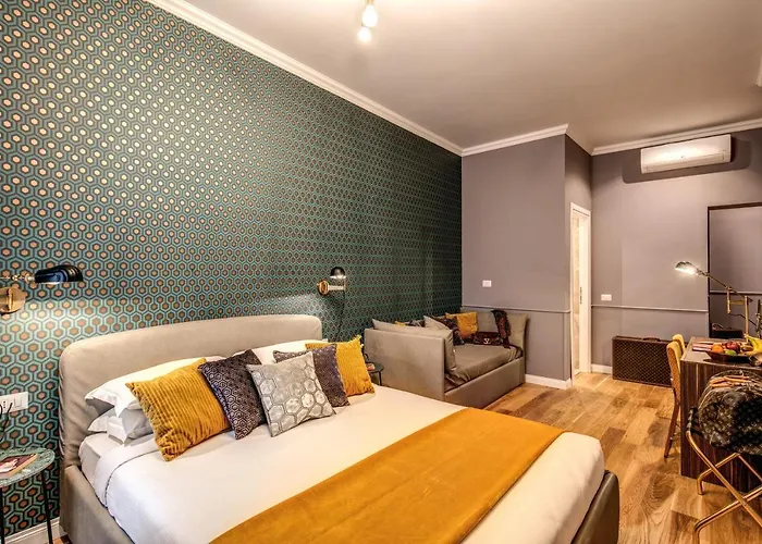 Tree Charme Parliament Boutique Hotel 3*