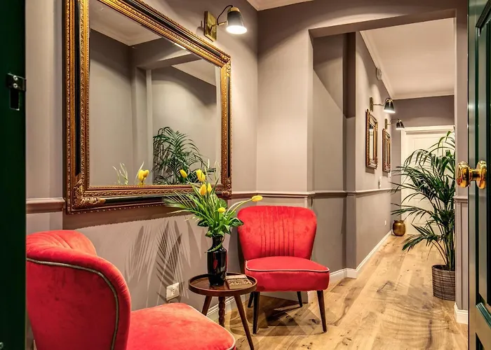 Otel Tree Charme Parliament Boutique