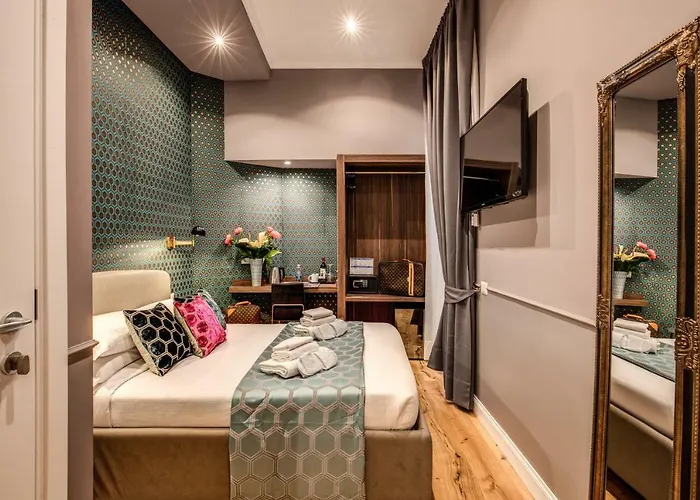 Hotel Tree Charme Parliament Boutique 3*